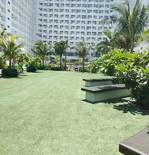 Shore D8 Near Airport & Shortwalk To Mall Of Apartment *