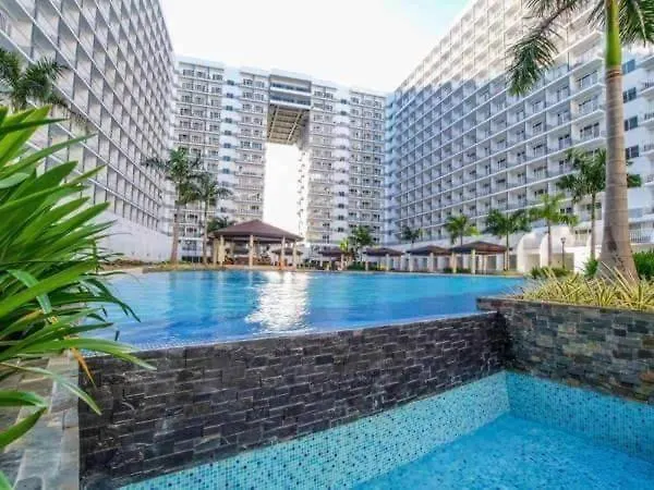 Shore D8 Near Airport & Shortwalk To Mall Of Apartment *