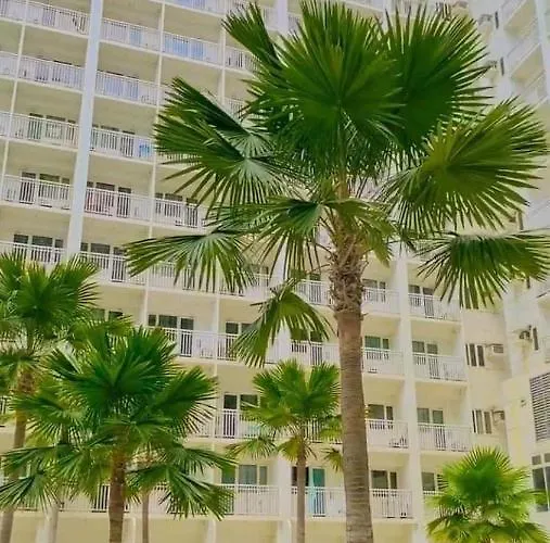 Shore D8 Near Airport & Shortwalk To Mall Of Apartment *